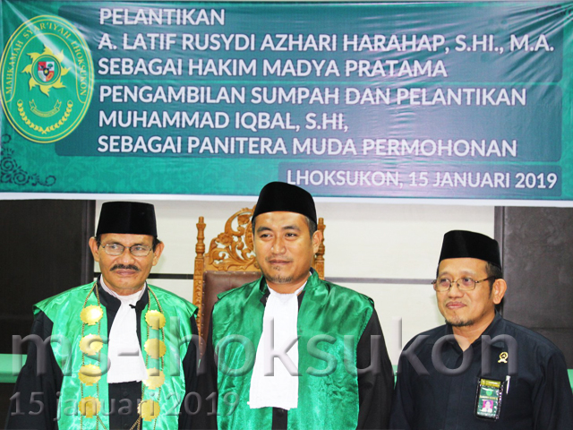 Pelantikan Hakim dan Panitera Muda Permohonan 16 Januari 2019