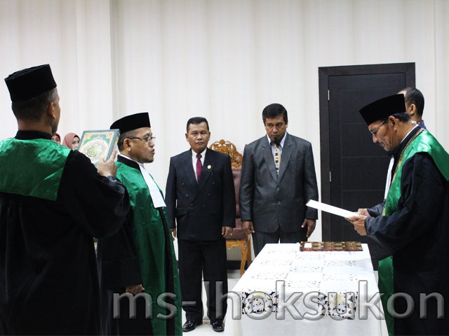 Sumpah Jabatan dan Pelantikan Wakil Ketua Mahkamah Syar’iyah Lhoksukon